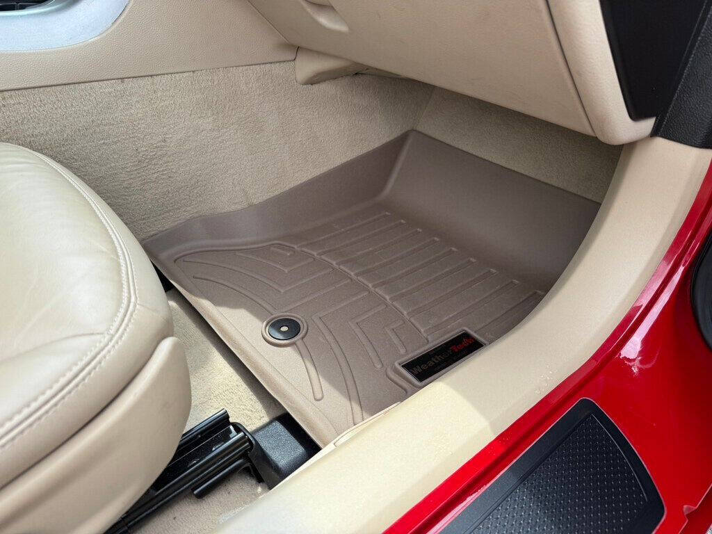 2005 Chevrolet Corvette 42