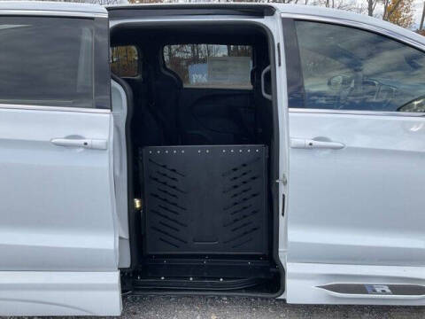 2024 Chrysler Pacifica Touring