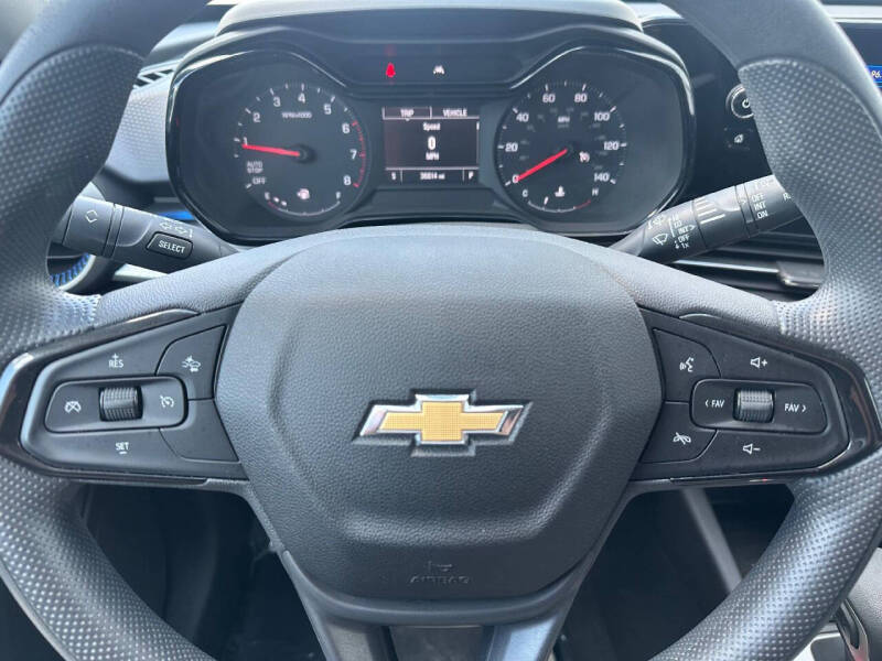 2024 Chevrolet Trax LS