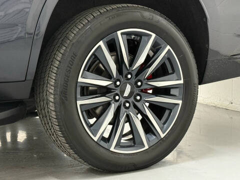 2023 Cadillac Escalade Sport