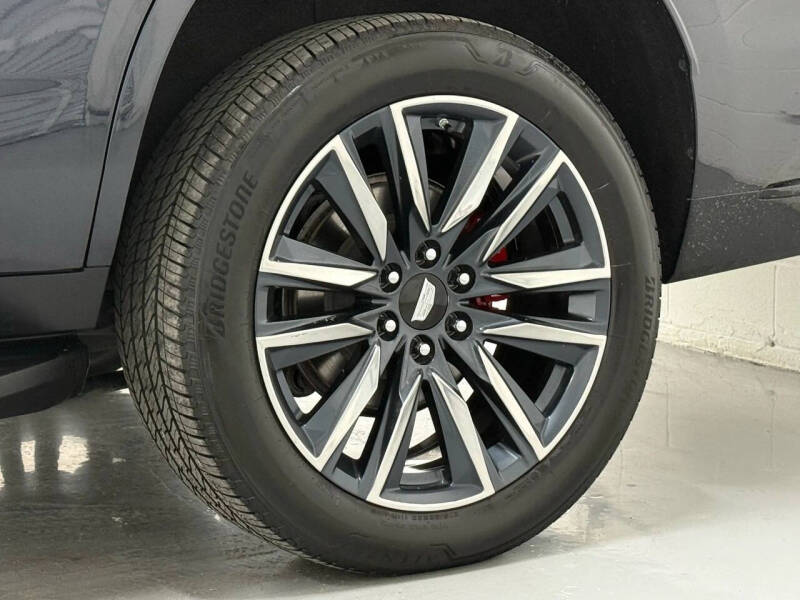 2023 Cadillac Escalade Sport