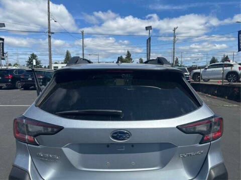 2023 Subaru Outback Premium