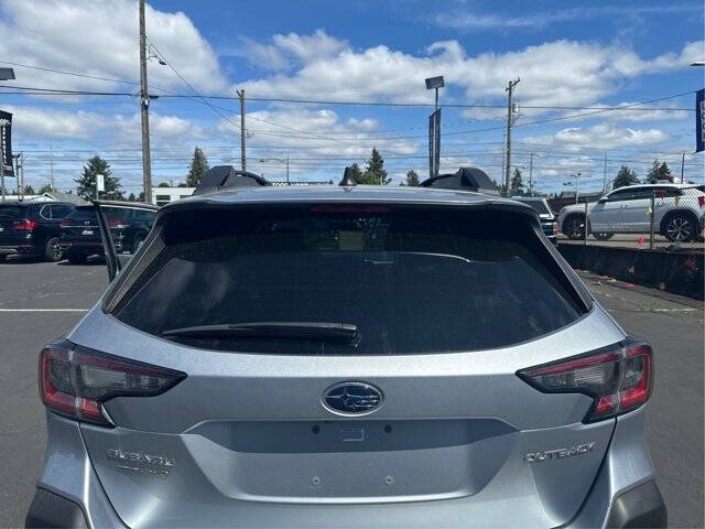 2023 Subaru Outback Premium