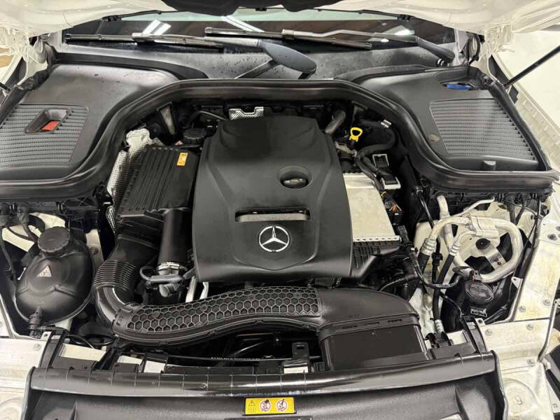 2017 Mercedes-Benz GLC GLC 300