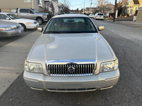 2009 Mercury Grand Marquis LS
