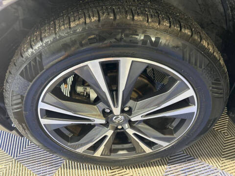 2020 Nissan Pathfinder Platinum