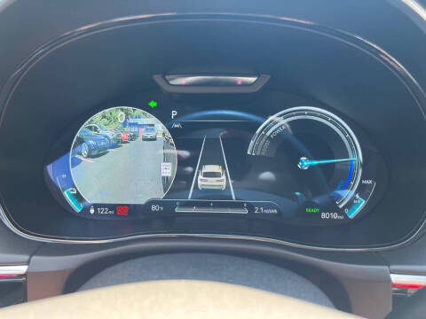 2024 Genesis Electrified GV70