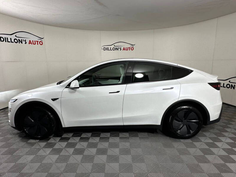 2026 Tesla Model Y Premium