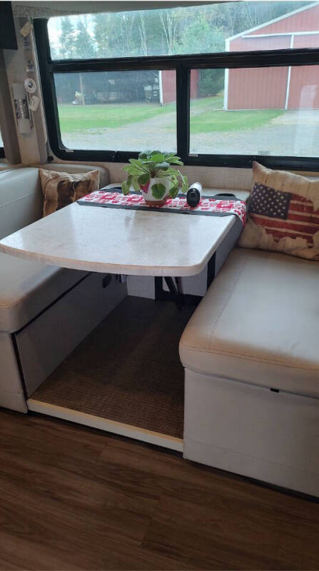 2023 Thor Motor Coach Pasadena 38MX