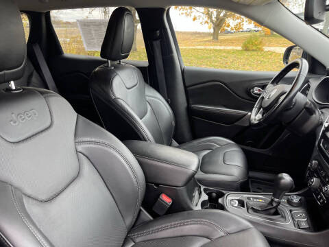 2021 Jeep Cherokee Latitude Lux