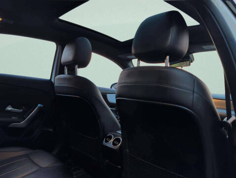 2020 Mercedes-Benz A-Class A 220