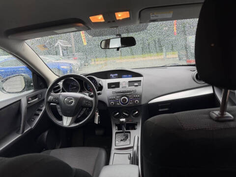 2012 Mazda MAZDA3 i Touring