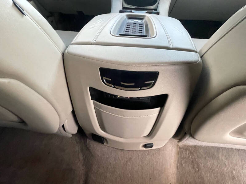 2016 Cadillac Escalade Luxury Collection