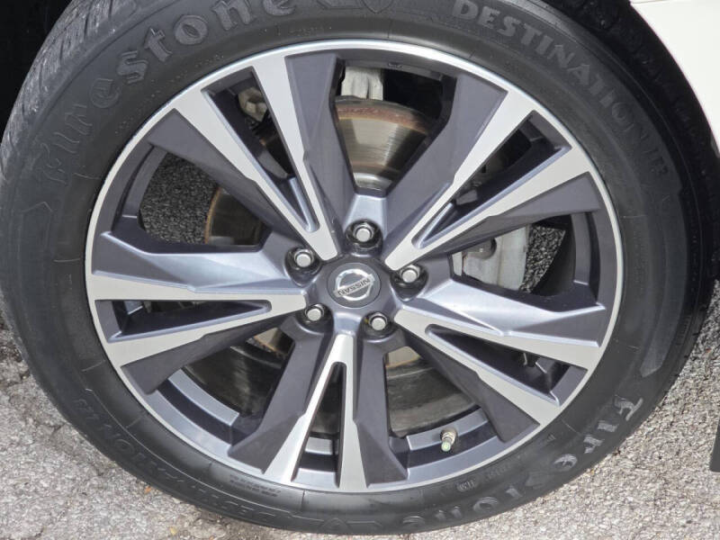 2018 Nissan Pathfinder Platinum