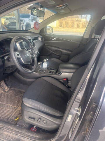 2019 Kia Sorento LX V6