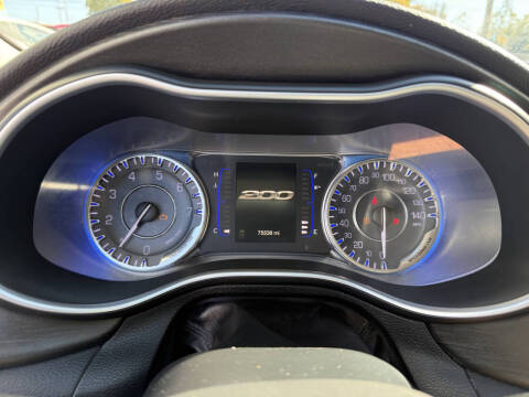 2016 Chrysler 200 Limited