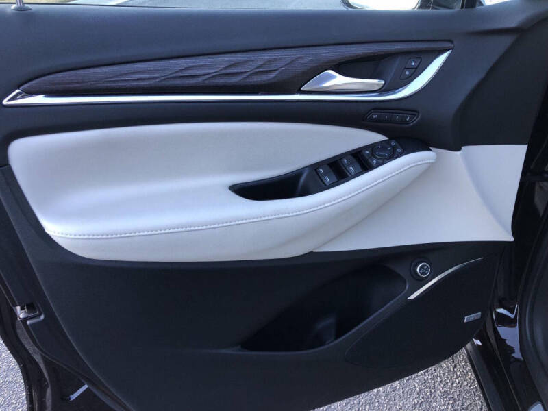 2022 Buick Enclave Avenir