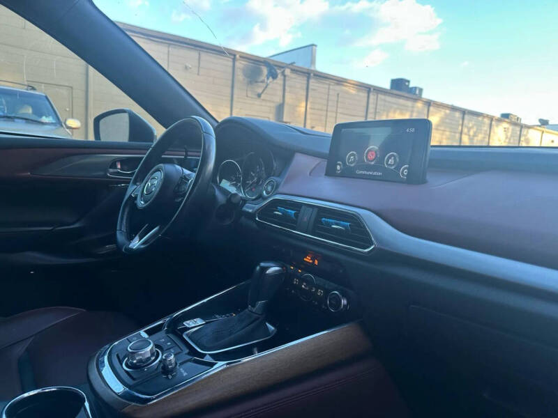 2018 Mazda CX-9 Signature