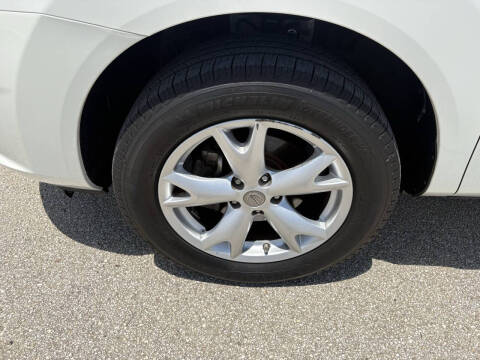 2011 Nissan Rogue SV