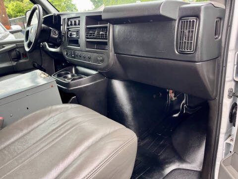 2013 Chevrolet Express 2500