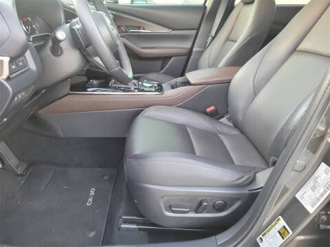 2025 Mazda CX-30 2.5 S Premium