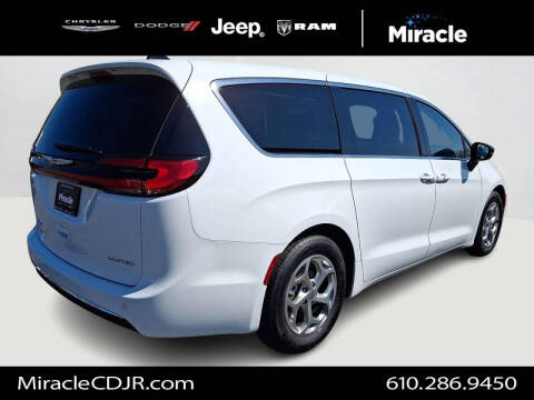 2024 Chrysler Pacifica Limited