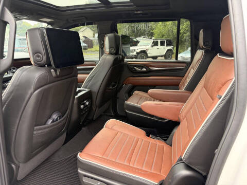2024 GMC Yukon XL Denali Ultimate