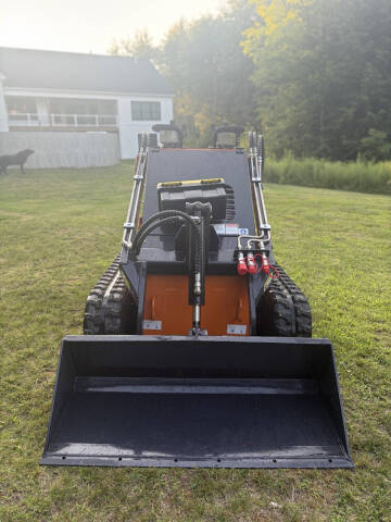 2026 Skid steer Gh380