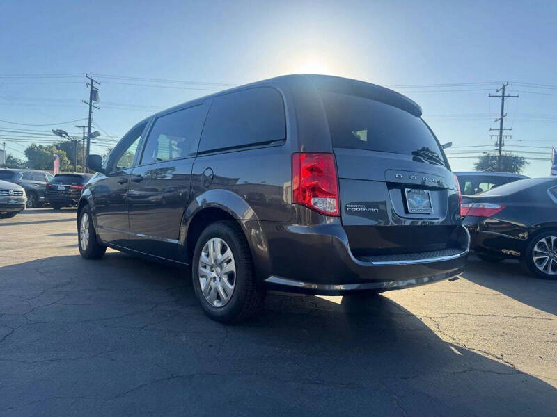 2019 Dodge Grand Caravan SE