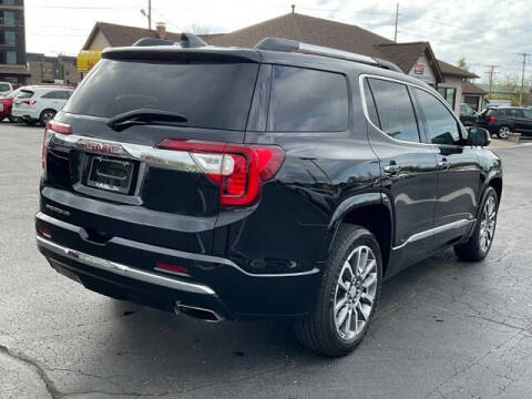 2021 GMC Acadia Denali