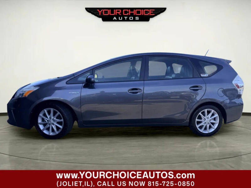 2012 Toyota Prius v Five