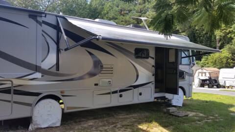 2014 Thor Industries Hurricane 34E