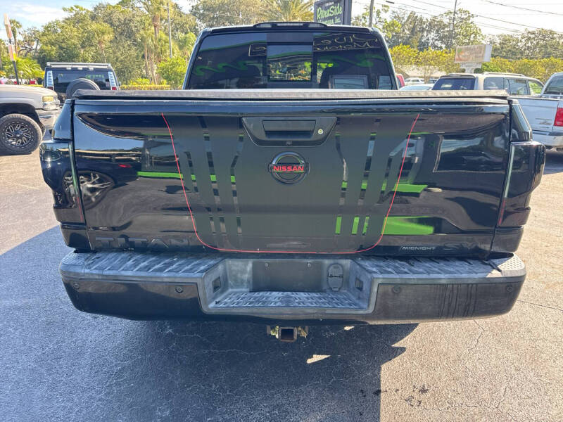 2018 Nissan Titan SV