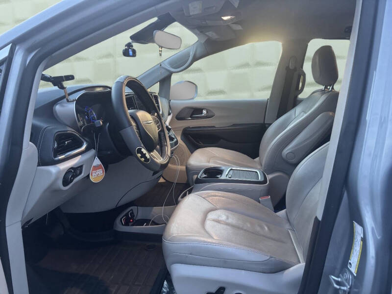 2021 Chrysler Pacifica Hybrid Touring L