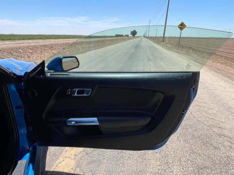 2019 Ford Mustang EcoBoost