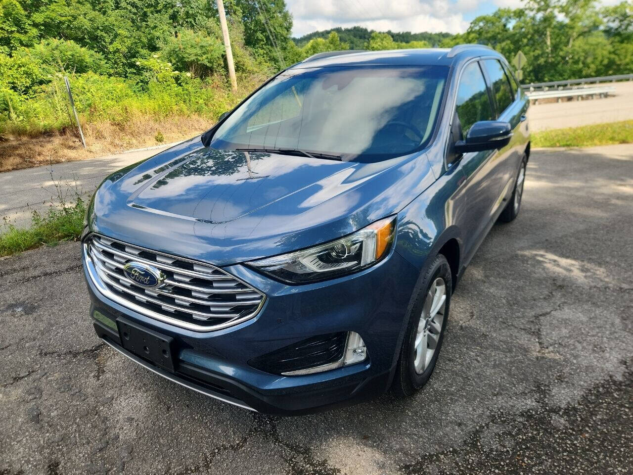 2019 Ford Edge for sale at Isaac's Auto Sales LLC in Sandy Hook, KY