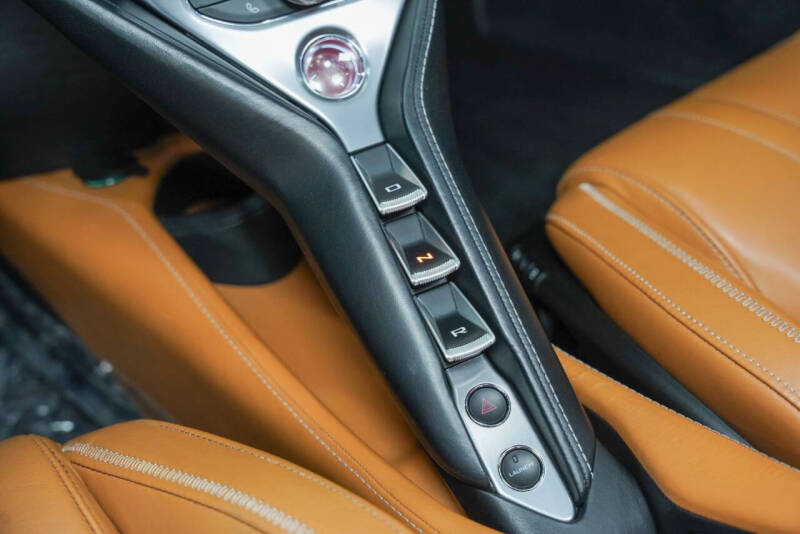 2020 McLaren 720S Spider Luxury