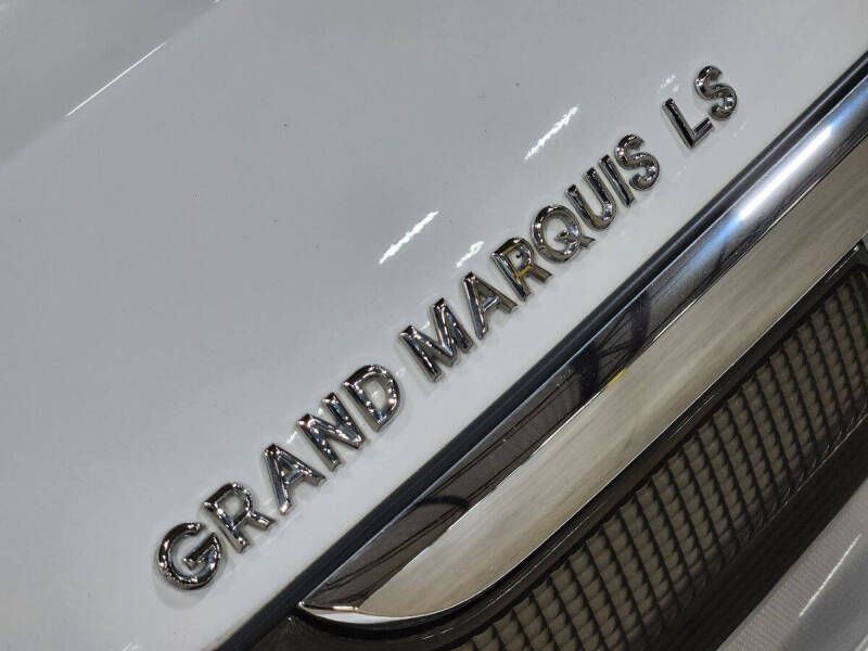 2009 Mercury Grand Marquis LS