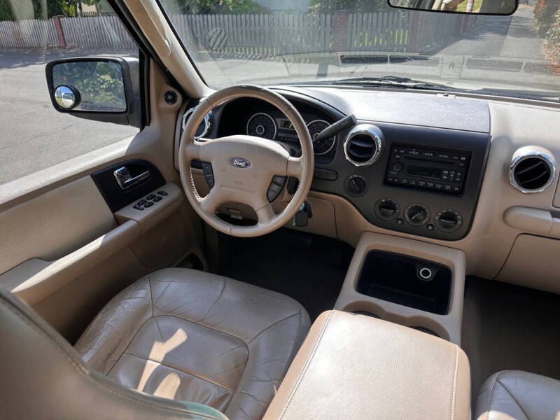 2006 Ford Expedition XLT