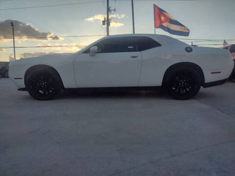 2018 Dodge Challenger SXT