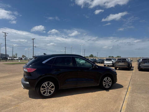 2021 Ford Escape SEL