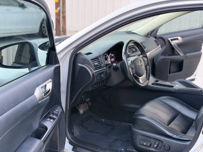 2015 Lexus CT 200h