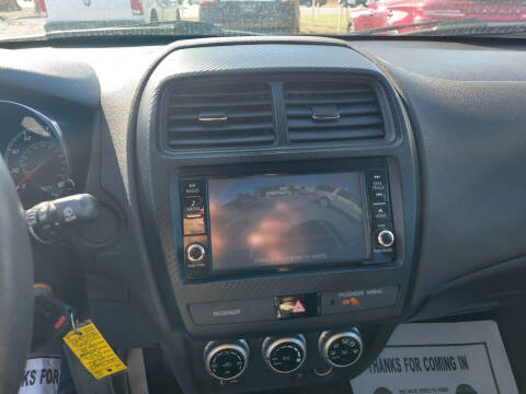 2020 Mitsubishi Outlander Sport ES