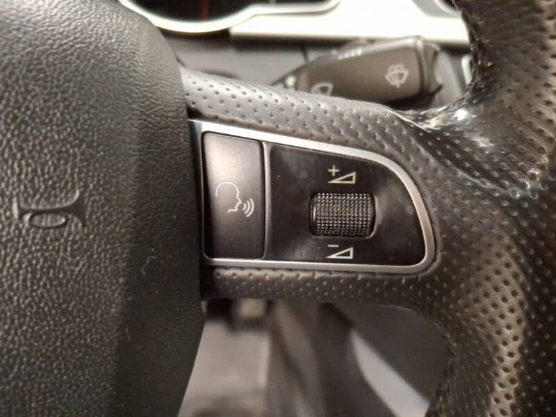 2011 Audi A5 2.0T quattro Premium Plus