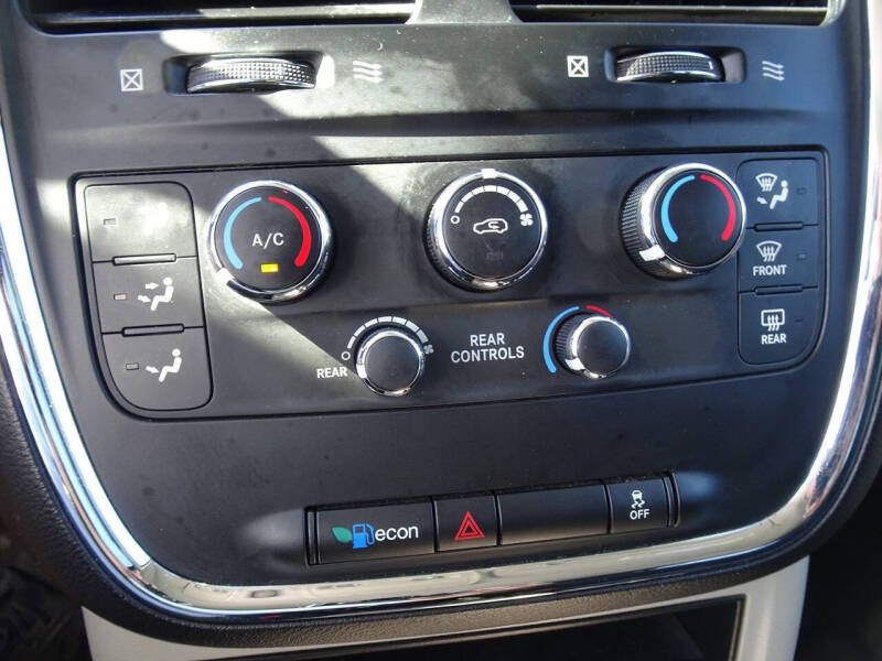 2013 Dodge Grand Caravan American Value Package