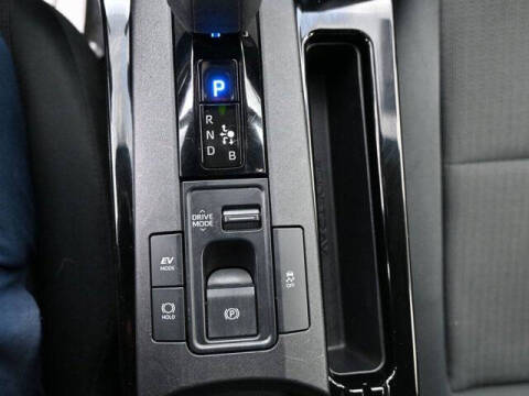 2023 Toyota Prius LE