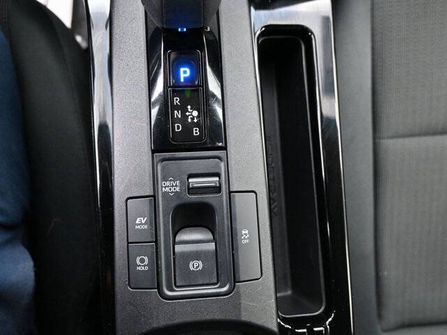 2023 Toyota Prius LE