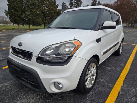 2013 Kia Soul +