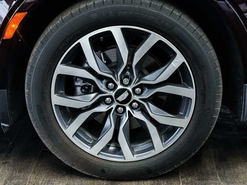 2021 Cadillac XT5 Sport