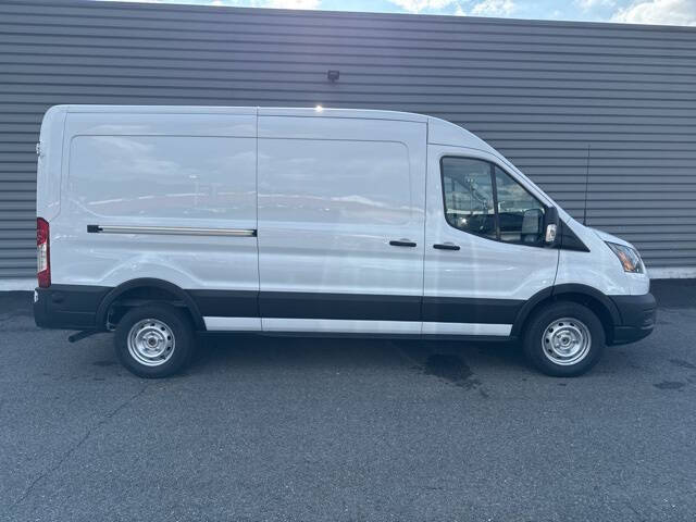 2025 Ford Transit 250